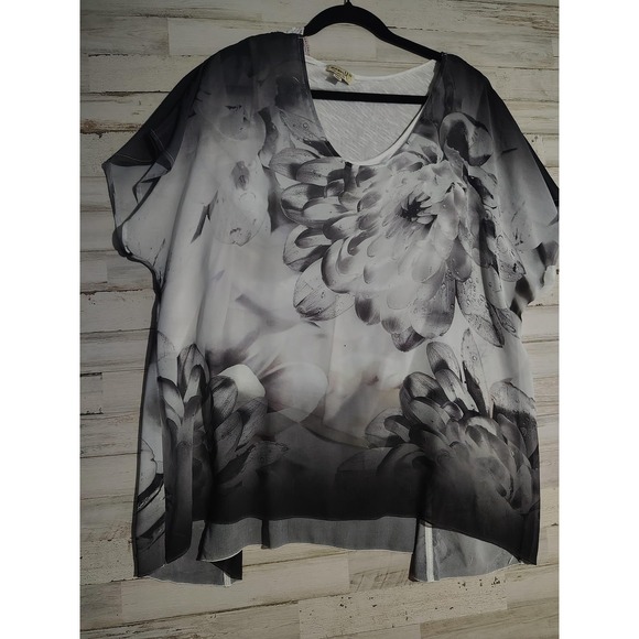 Source Unknown Tops - Blouse Womens 2X Gray Floral V Neck Kimono Sleeve Tunic Top Crochet Ruffle Sheer